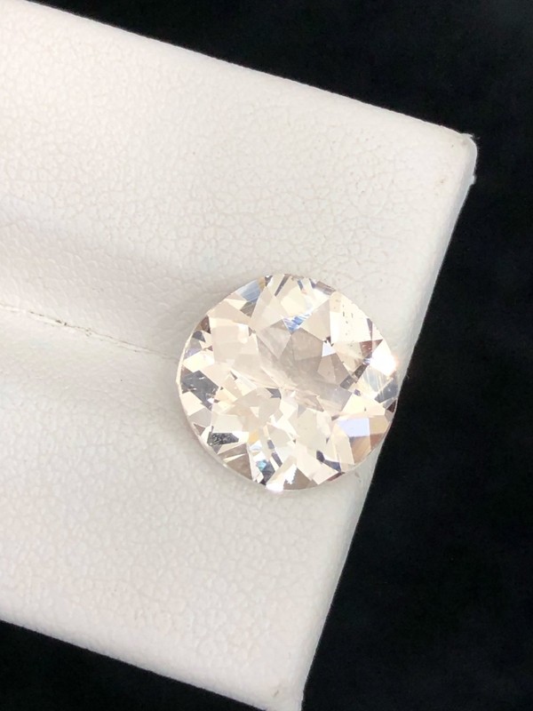 5.60Carats Natural Topaz Stone – Prosperity, Success & Positive Energy Crystal gallery