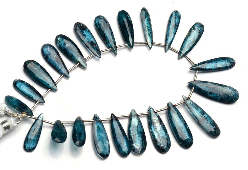 Natural Gem Green Imperial Kyanite 18×6 to 27x9MM Faceted Pear Shape Briolettes