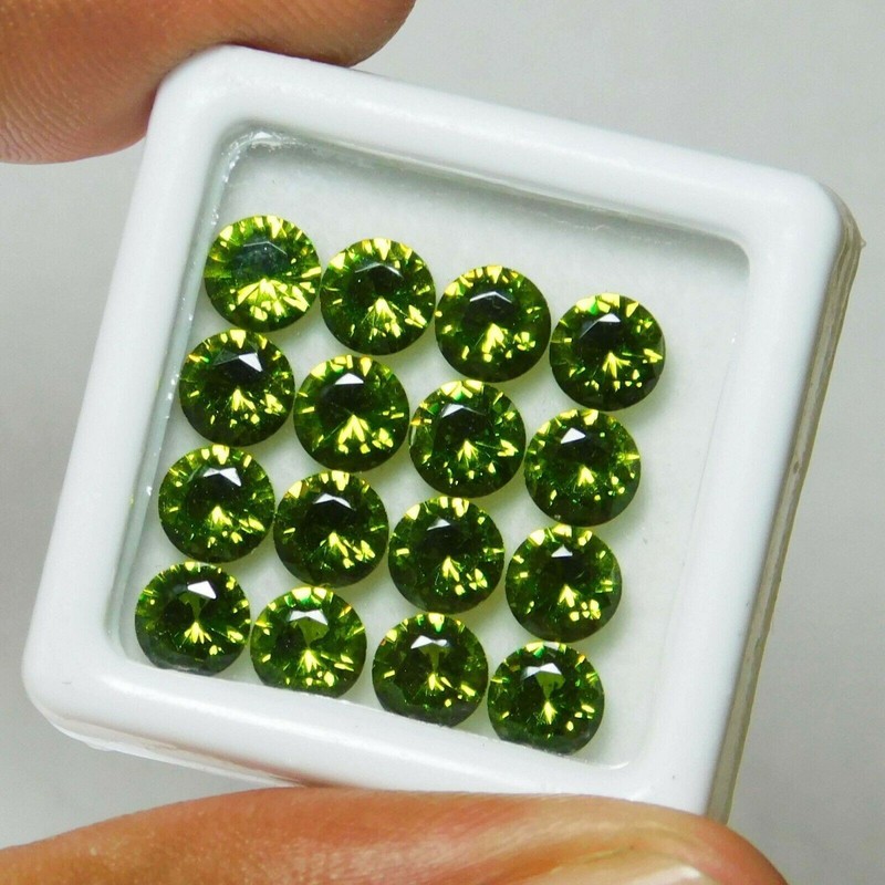 24 PCS Natural Green Sapphire Gemstone Certified Lot 5 MM Round Diamond Cut gallery