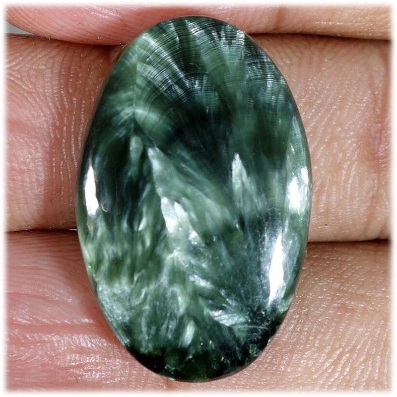 31.00 Ct Natural Oval Cabochon AAA Green Seraphinite Chakra Healing Pendant Gems