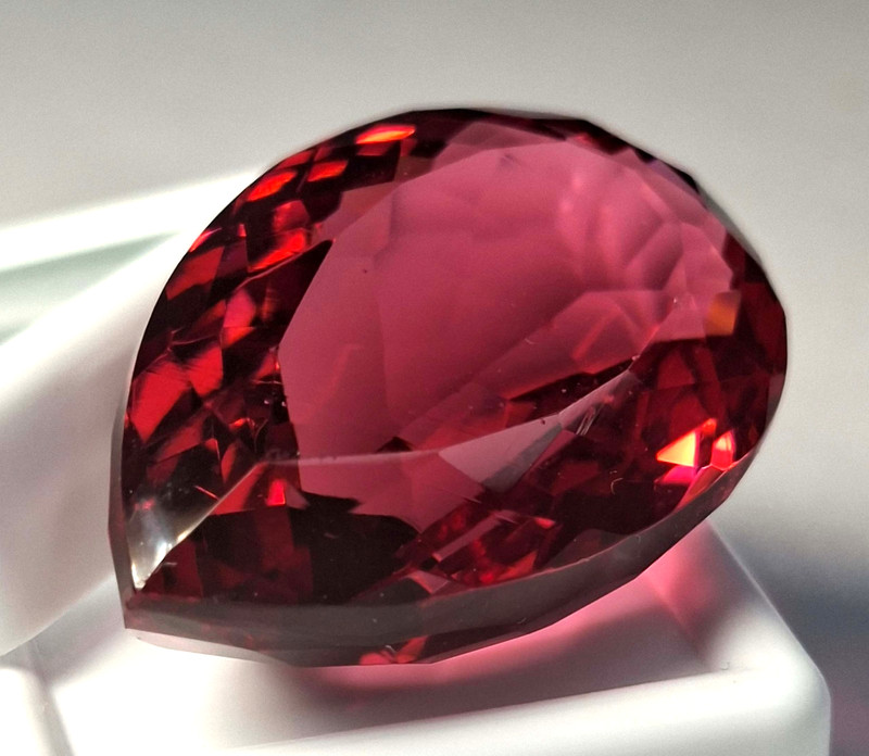 Pinkish Red Rubellite Tourmaline Pear 61-63 Ct Loose Gemstone Certified TQ1732 gallery