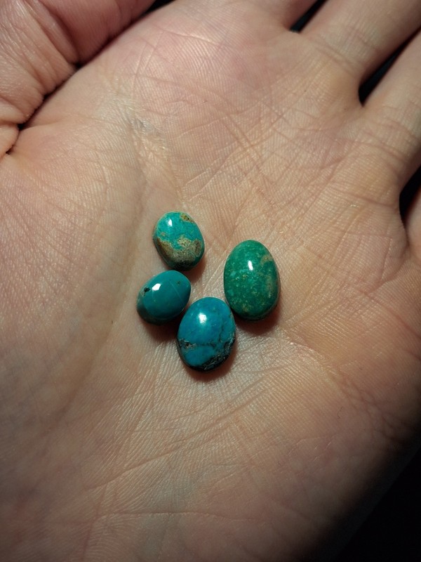 Beautiful Sonoran Desert Turquoise Cabochon - Lot Of 4 - Backed - 9.210 Carats - gallery