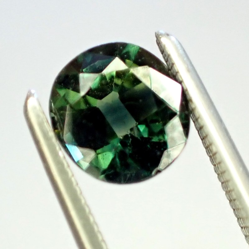Natural Oval 5.9×5.4 mm Dark Green Blue Rare Australian Parti Sapphire, 0.89ct