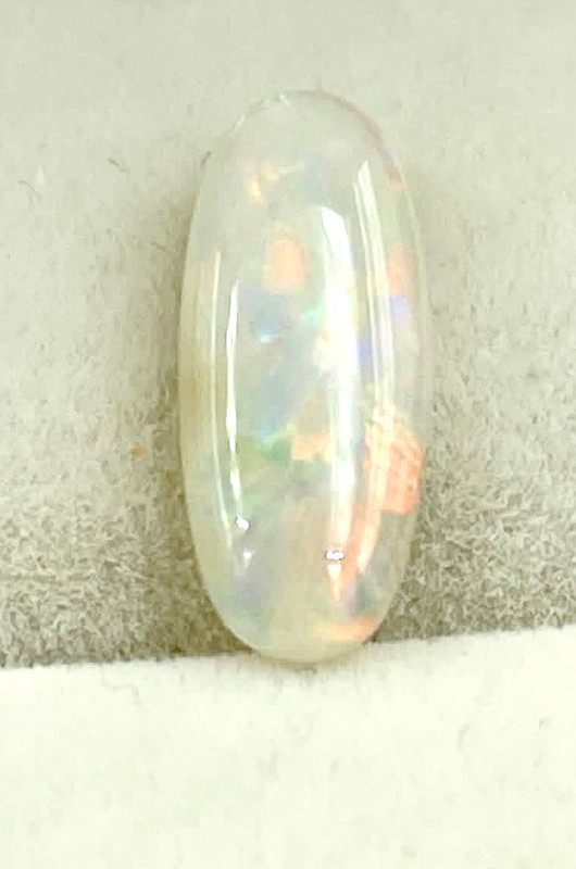 Solid Australian Opal 1.0ct loose stone, 12mm x 5mm