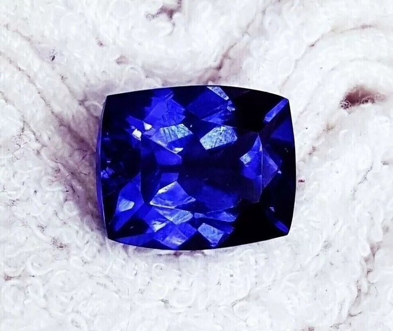 10.45 Ct Cushion Shape Flawless Natural Blue Sapphire Certified Loose Gemstone