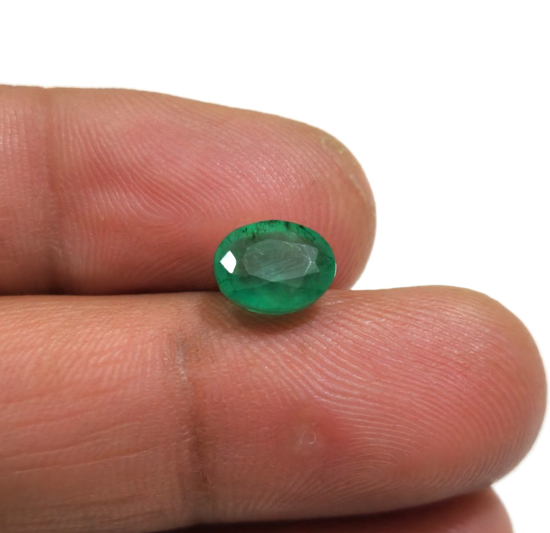 2.55 Crt Excellent Zambian Green Emerald Oval Shape Rare Faceted Loose Gemstone gallery