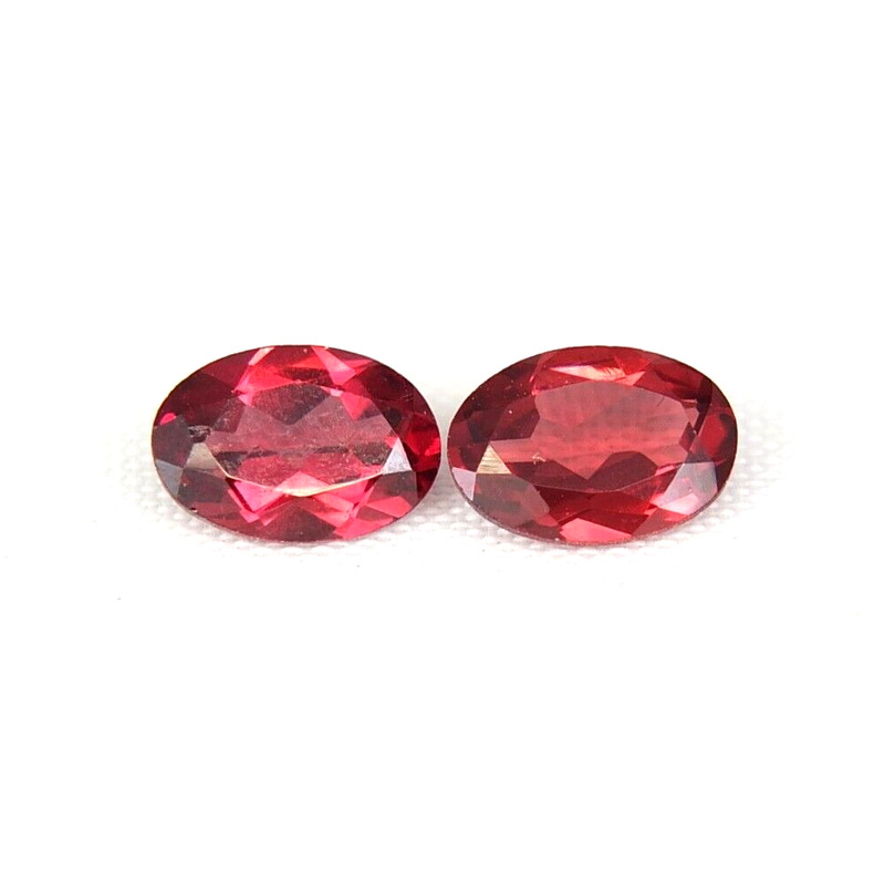 Shola Real 0 1/4×0 5/32in CT Natural Mozambique Garnet Pair Ca. 1,1 Ct. From