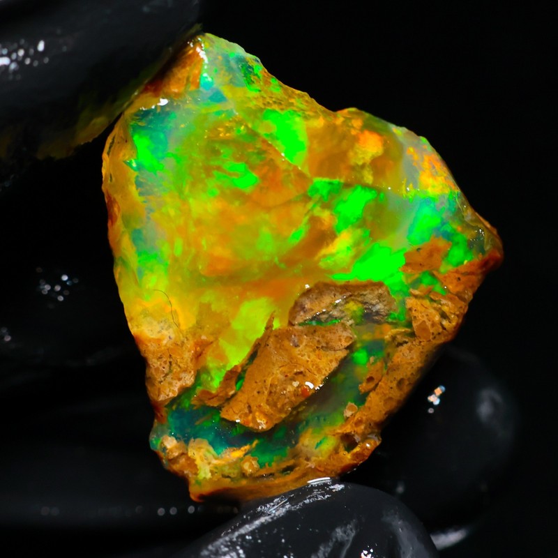 Natural Ethiopian Welo Opal Rough 23.55 Ct Gemstone – Bright Play of Color Fire