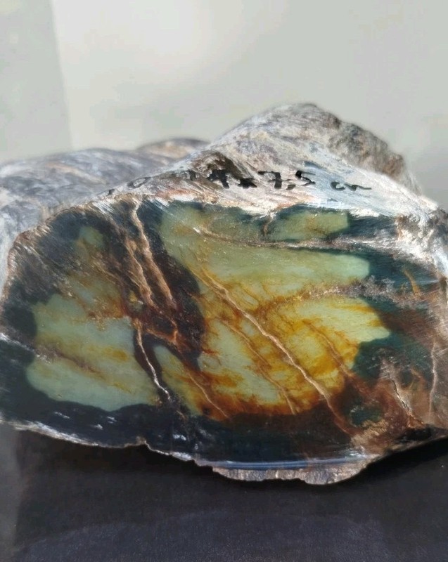 Natural Rough Nephrite Jade Stone – Raw Nephrite – Milky Jade – 5,550 Grams