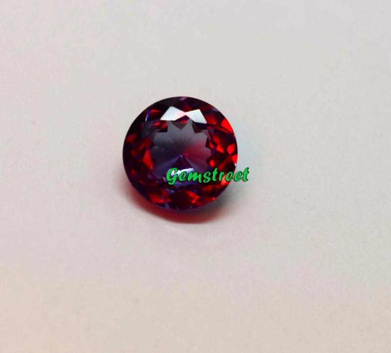 Premium 2.55 Carat Round Cut Brazilian Alexandrite Striking Color Change