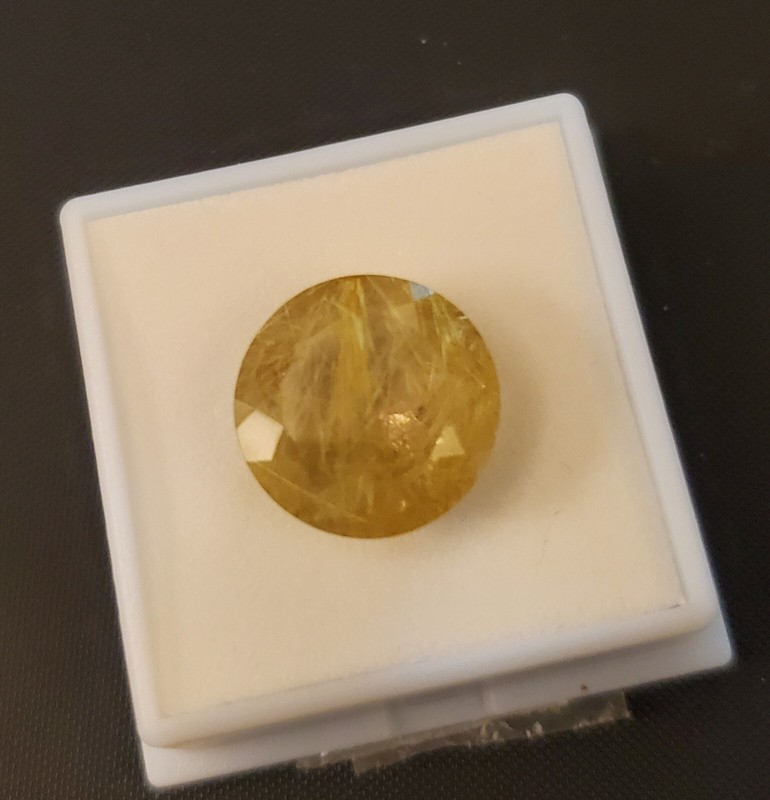New In Box Rutilated Quartz Gemstone 10.10Ct 16mm Round