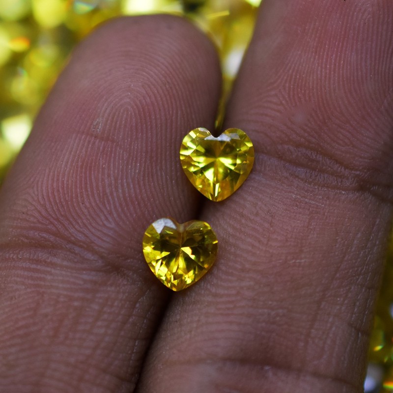 6×6 mm 4 Pcs Natural Yellow Sapphire Certified Flawless Heart Cut Lot Gemstone gallery