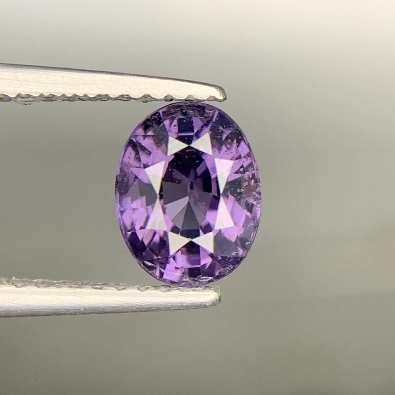 Natural Spinel | Deep Violet Purple | Oval Cut 1.4ct (7.4×5.8×4.3)mm | Unheated.