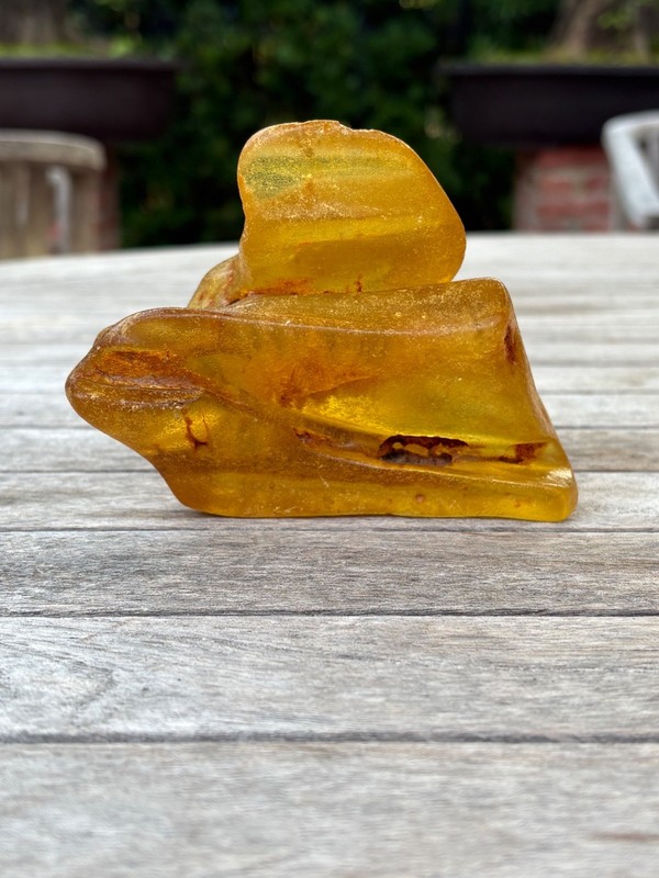 GENUINE 215 gram BALTIC BUTTERSCOTCH AMBER STONE , NATURAL