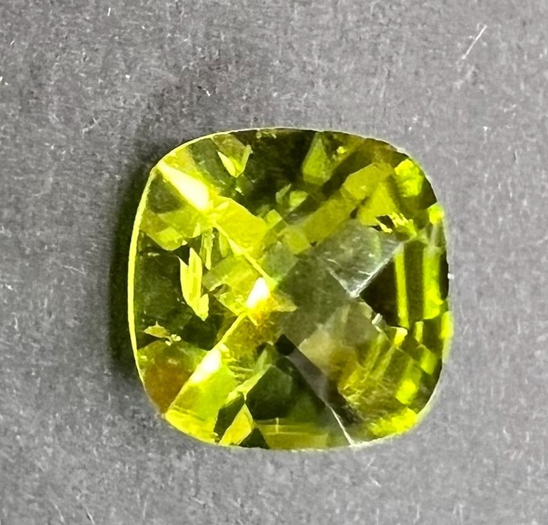 1.4 CTW 5 mm Square Faceted Chinese Peridot Loose Stone – Free Shipping