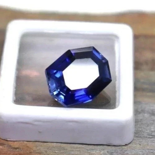 Natural Blue Sapphire Fancy Cut Flawless 21 Ct AGL Certified Loose Gemstone