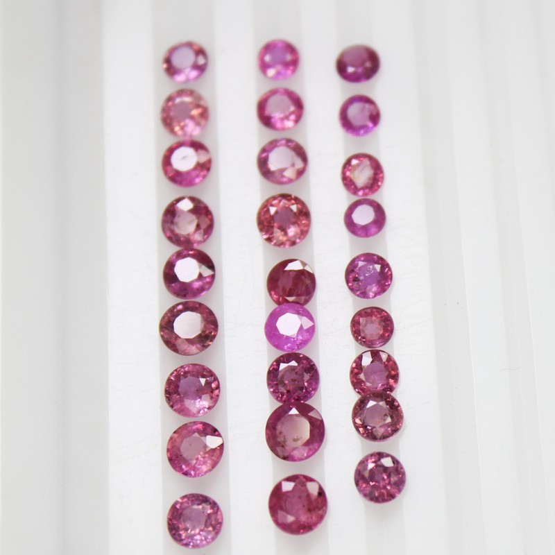 Natural Faceted Pink Sapphire Piece In Round Shape Lot 3 mm, 4 mm, 5 mm Size