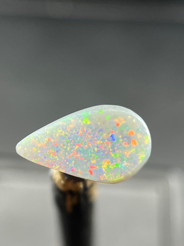 Australian Opal - Lightning Ridge - 1.25C - Natural - Solid Light N6 Opal - #077 gallery