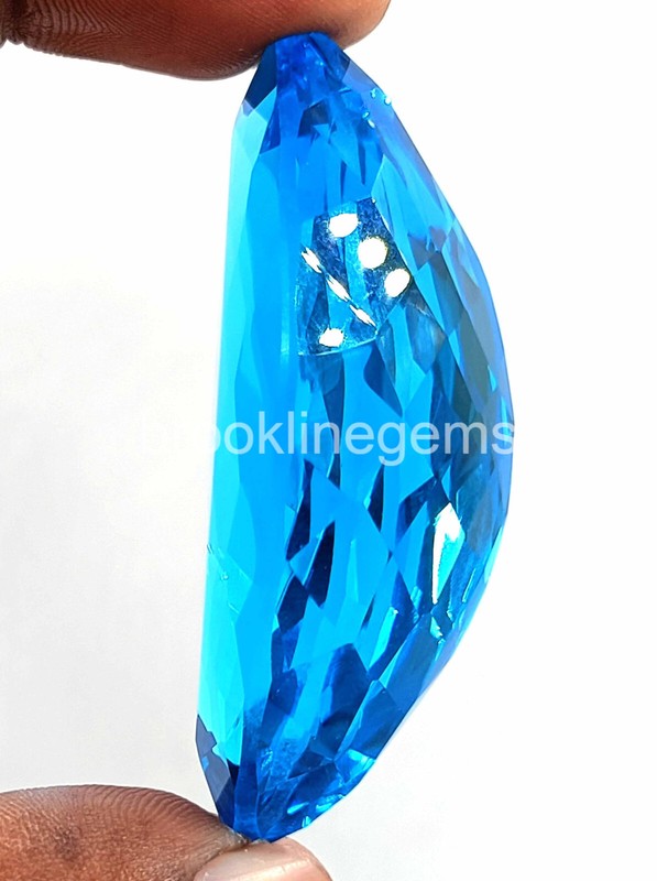 Lab Grown 186 Ct Certified Sky-Blue Topaz Marquise Cut Transparent Gemstone25S gallery