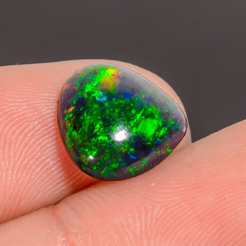 1.85 Ct Fire Play Opal Black Ethiopian Opal Heart Shape Loose Gemstone 10X10X4mm