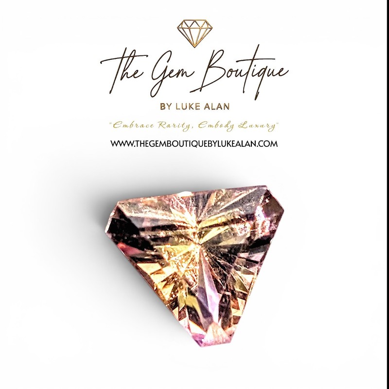​6.71ct Natural Bicolor Ametrine | Faceted Trillion Cut Gemstone | Untreated VVS gallery