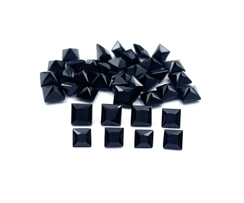 Natural Black Onyx Square Princes Cut Loose Gemstone Lot 43 Pcs 4 CT 2-2.50 MM