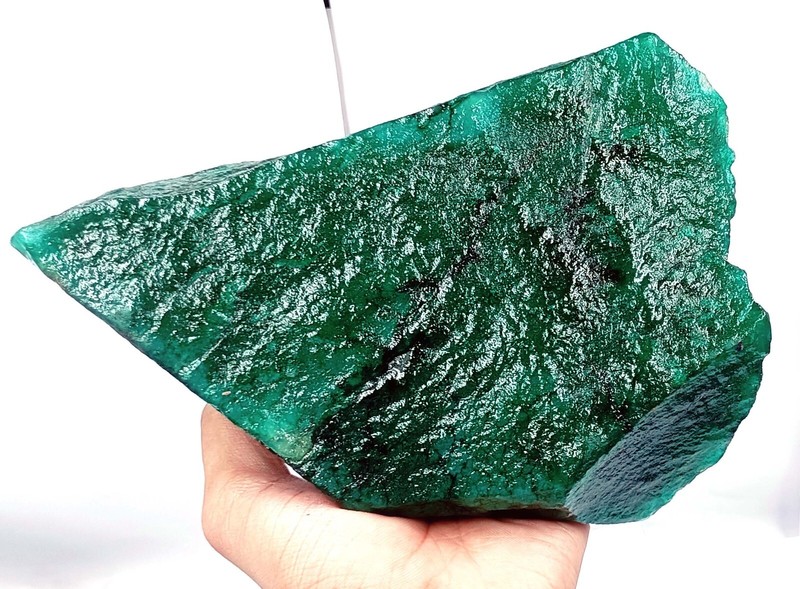 DYED 2000.00 Carat Attractive Green Emerald Rough Certified Loose Gemstone gallery