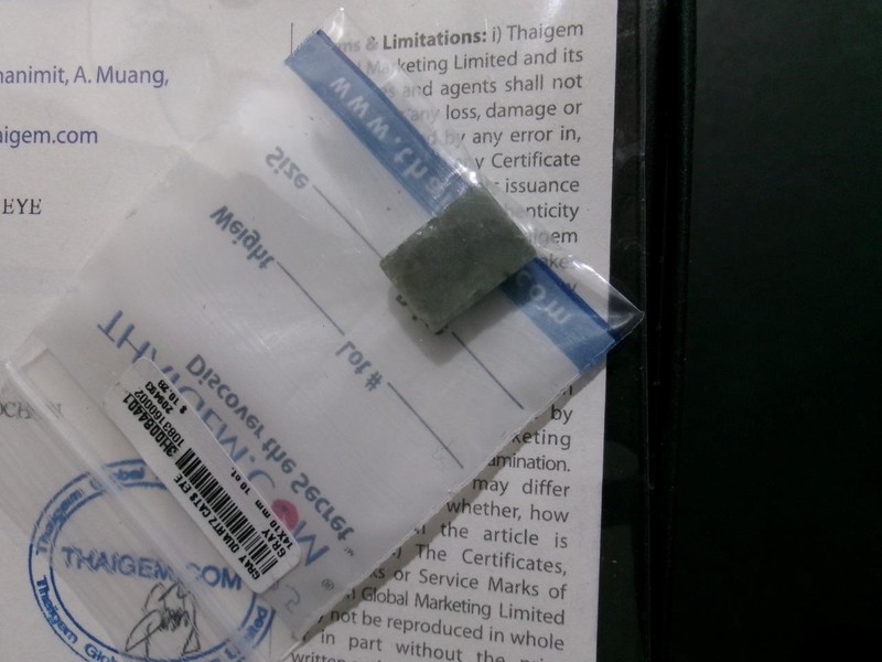 GRAY QUARTZ CATS EYE GEMSTONE SEE PHOTOS