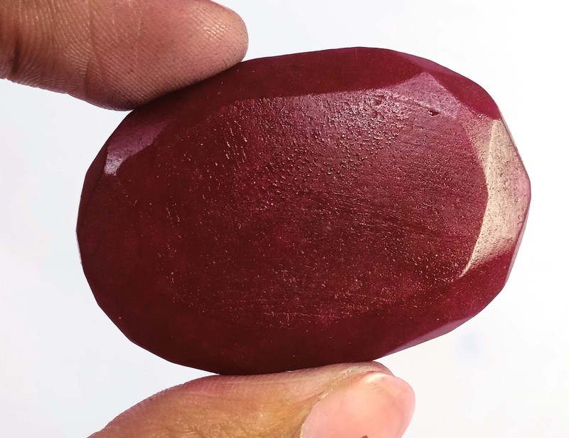 Brilliant Quality 97 Ct Natural Red Ruby Oval Shape IGL Gemstone 6AHL gallery
