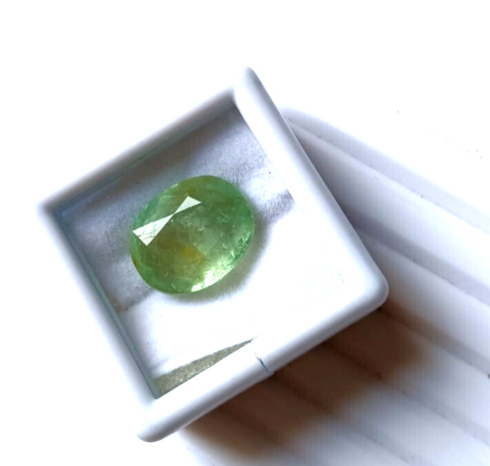 8 Cts Natural Colombian Emerald Fine Cut Faceted Loose Gemstone 14X11.50X7.50 MM