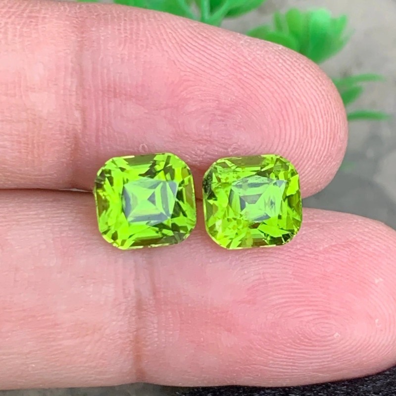 8.40 Carats Natural Green Peridot Pair Cushion Cut From Pakistan gallery