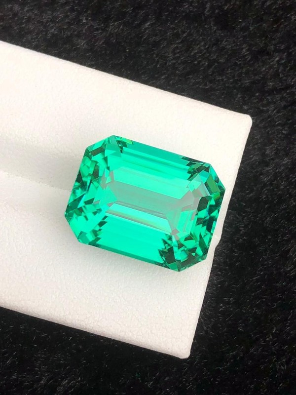 26.30 Carats Emerald Shape Hiddenite Kunzite Loose Gemstone From Afghanistan gallery
