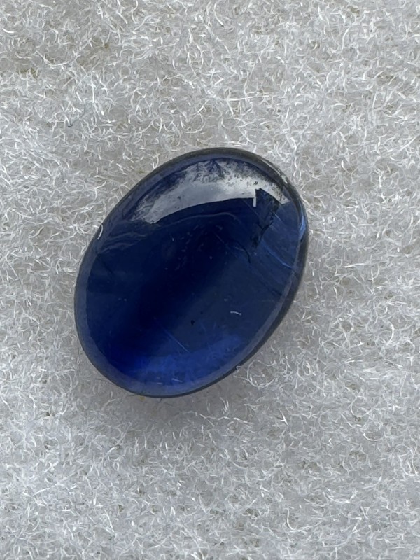 KYANITE, Blue Oval Cabochon. 1.08 Carat, 7.5 mm X 5 mm. Oval Cab, Clean. #174