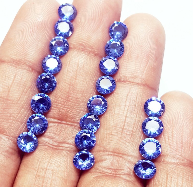 Natural Blue Sapphire Round Shape Lot Approx. 5x5 mm 20 pcs Loose Gemstone gallery