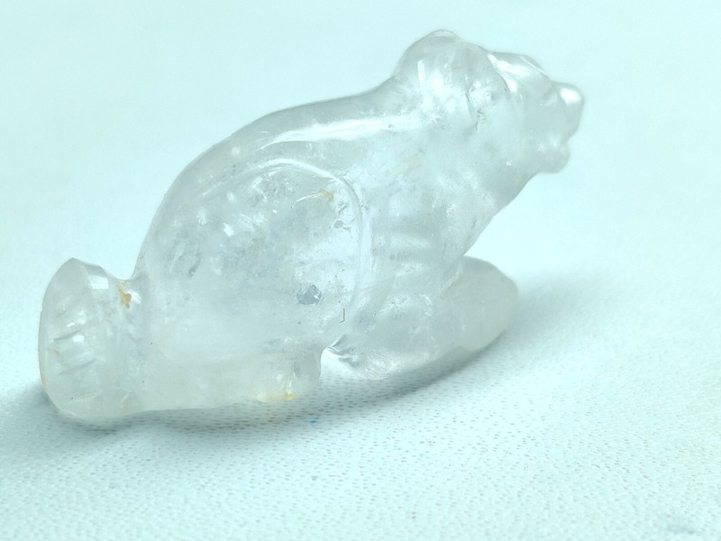 Crystal Quartz Handmade Carved Lion 5 grams in weight 3 cm in Length