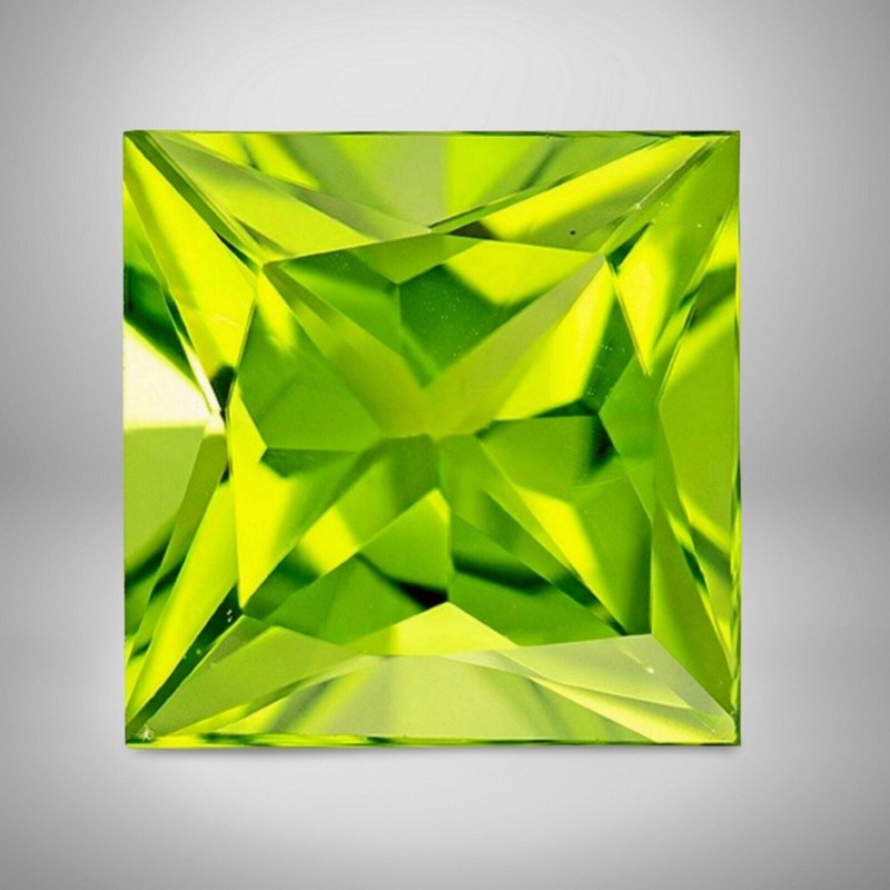Peridot Square Cut Gemstone 0.20 Cts – 4 mm AAA+ Loose Gem #