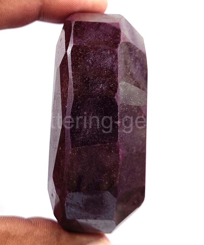 Natural 1579.0 Ct Big Red Ruby Africa IGL Oval Shape Certified Loose Gems 5JSQ gallery