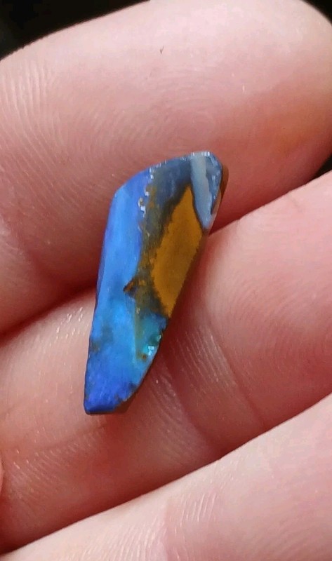 Australia Boulder Opal Unknown Field R2060 Specimen 3 Carat Blue