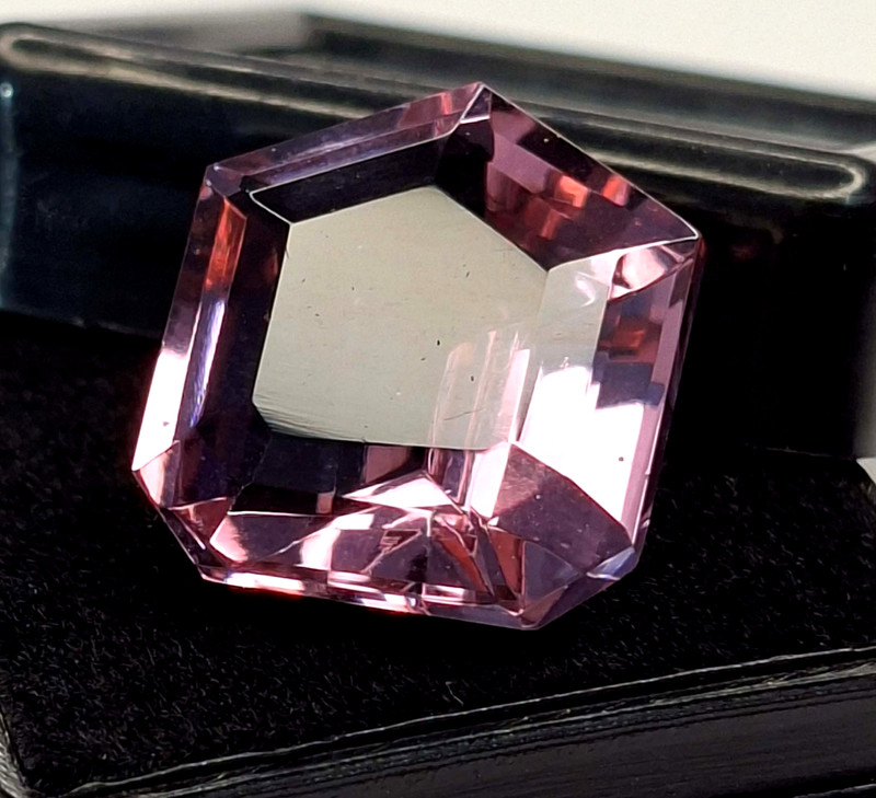 Alexandrite Natural Colour Change 11-13 Ct Fancy Cut Loose Gemstone RK825 gallery