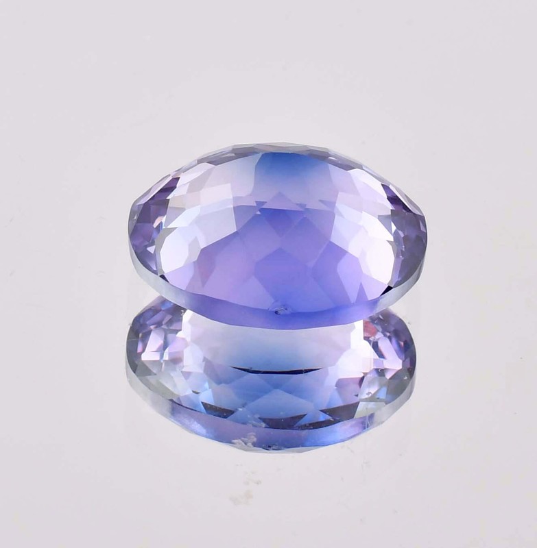 Flawless 16 x 12 mm Natural Bi-Color Java Plum Sapphire 15.20 Ct (GIT Certified) gallery