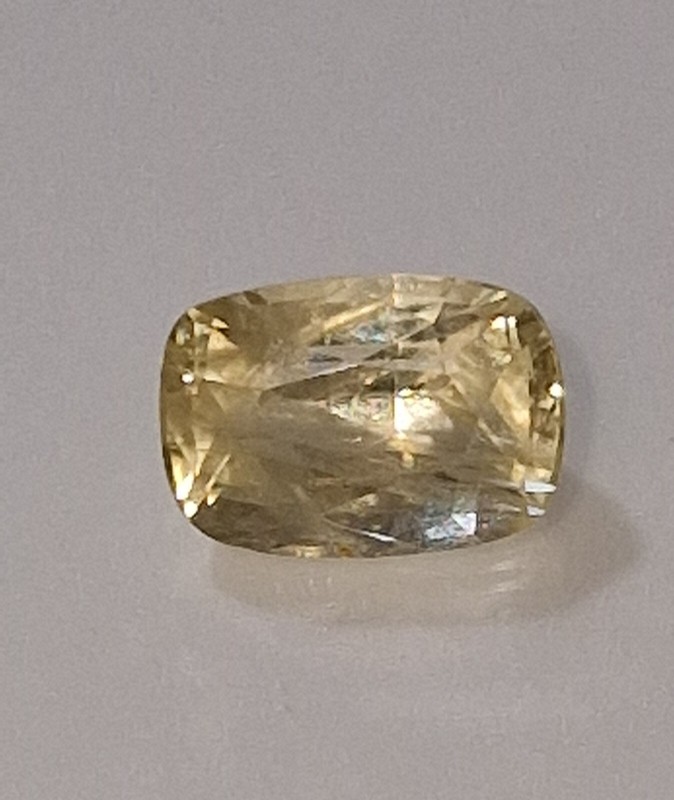 0.92ct Natural Cylon Sapphire Loose Gemstone (6.21×4.45×3.45 Mm)