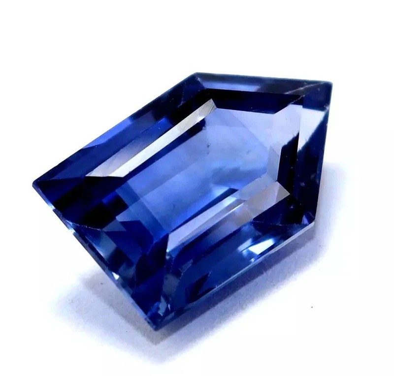 Natural Fancy Cut 17 Ct Blue Sapphire Loose Flawless AGL Certified Gemstone