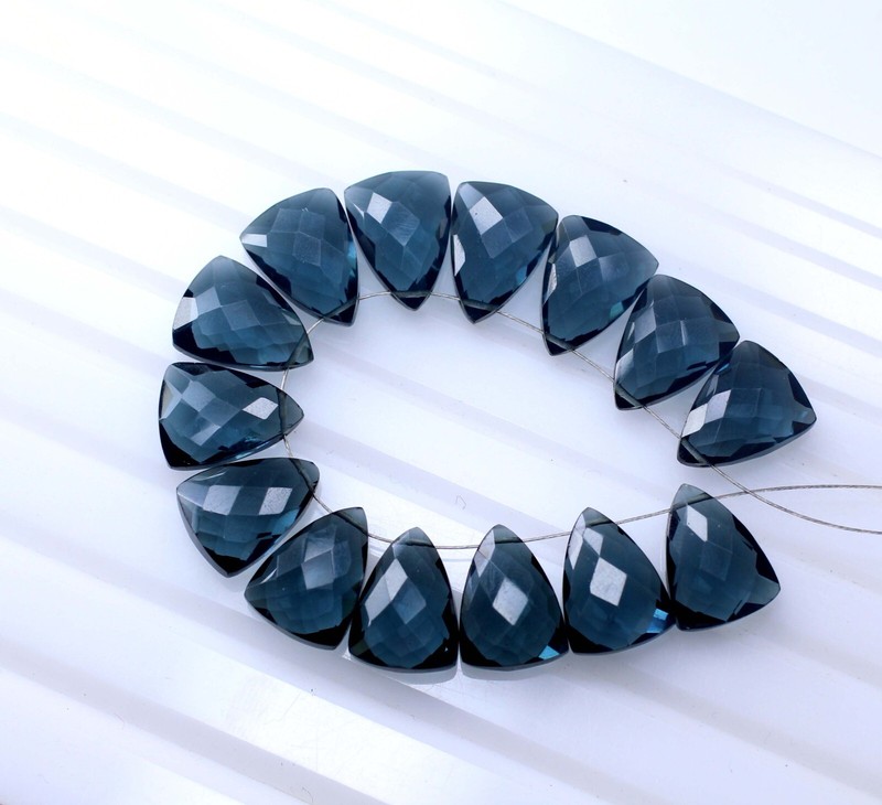 London Blue Color Quartz Faceted Trillion Pair Beads Briolettes 15X11MM Approx