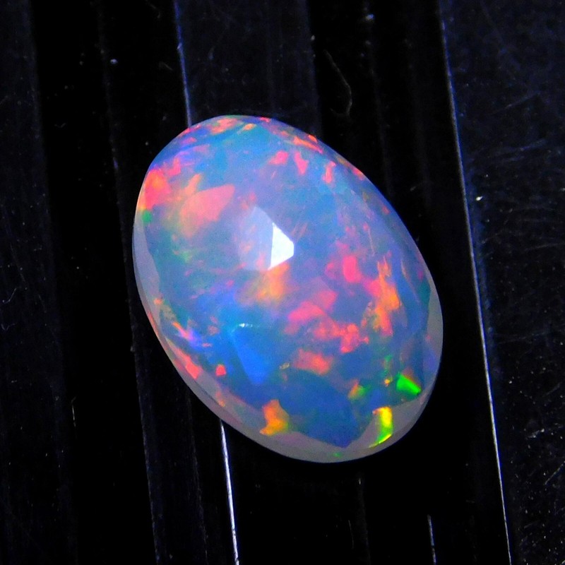 Top AAA Quality Faceted Ethiopian Opal Gemstone Size 10x7x4mm 1.3Cts gallery