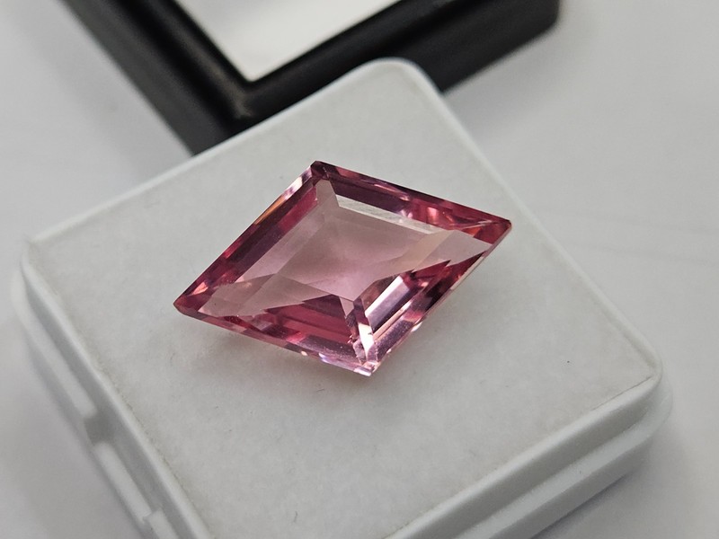 Glorious Padparadsch Sapphire Fancy Shaped 9-10 Ct Certified Loose Gemstone gallery