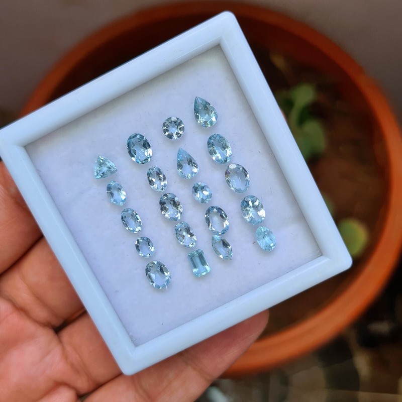 High Quality Aquamarine Gemstone 20 Pcs Mix Shape AAA A| Size: 5-7mm/9.6 Cts gallery