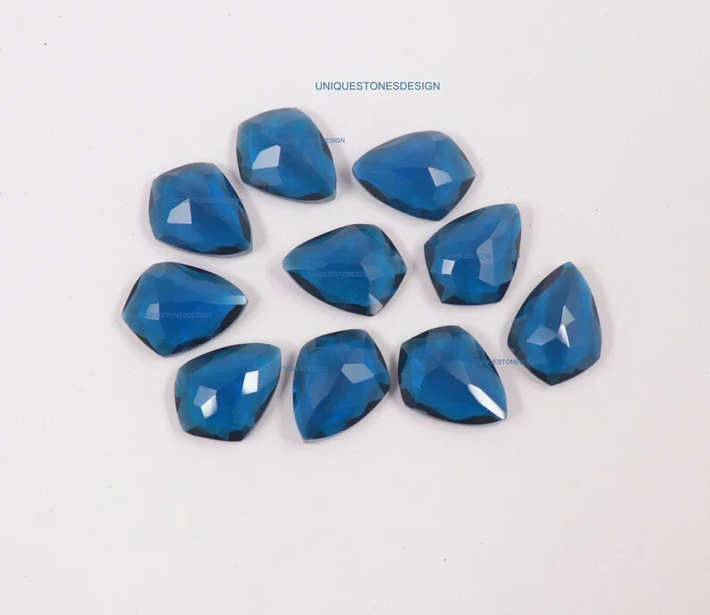1 Pair London Blue Topaz Quartz Kite Shape Approx. 20X15 mm Normal Cut gallery