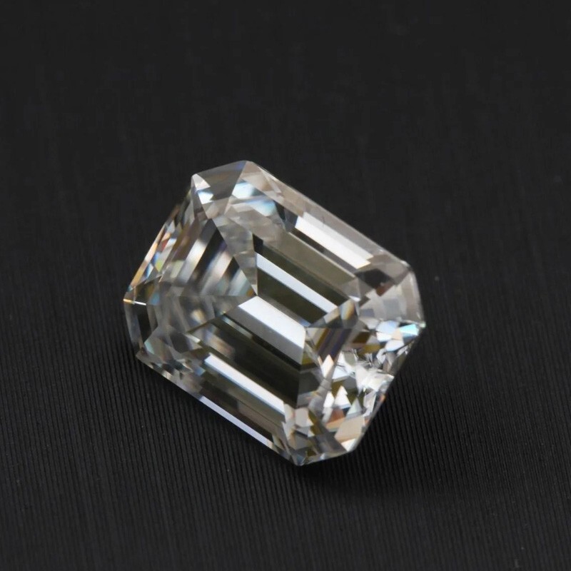0.2-10ct Emerald Cut Loose Moissanite Stone D Color Excelletnt Cut GRA Wholesale gallery