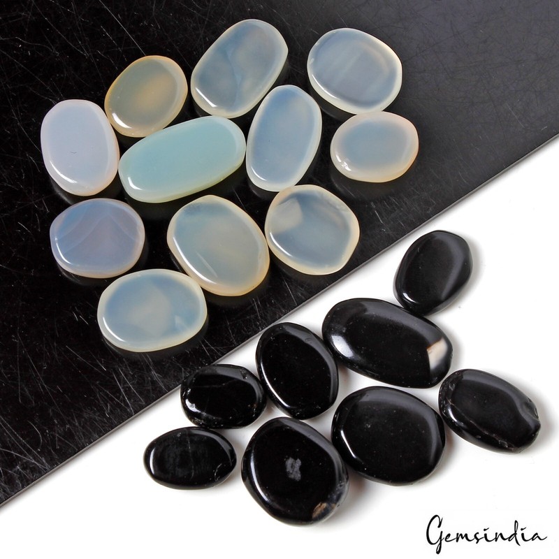 320 Ct/19 Pcs Natural Untreated White & Black Onyx Oval Cab Loose Wholesale Gems gallery