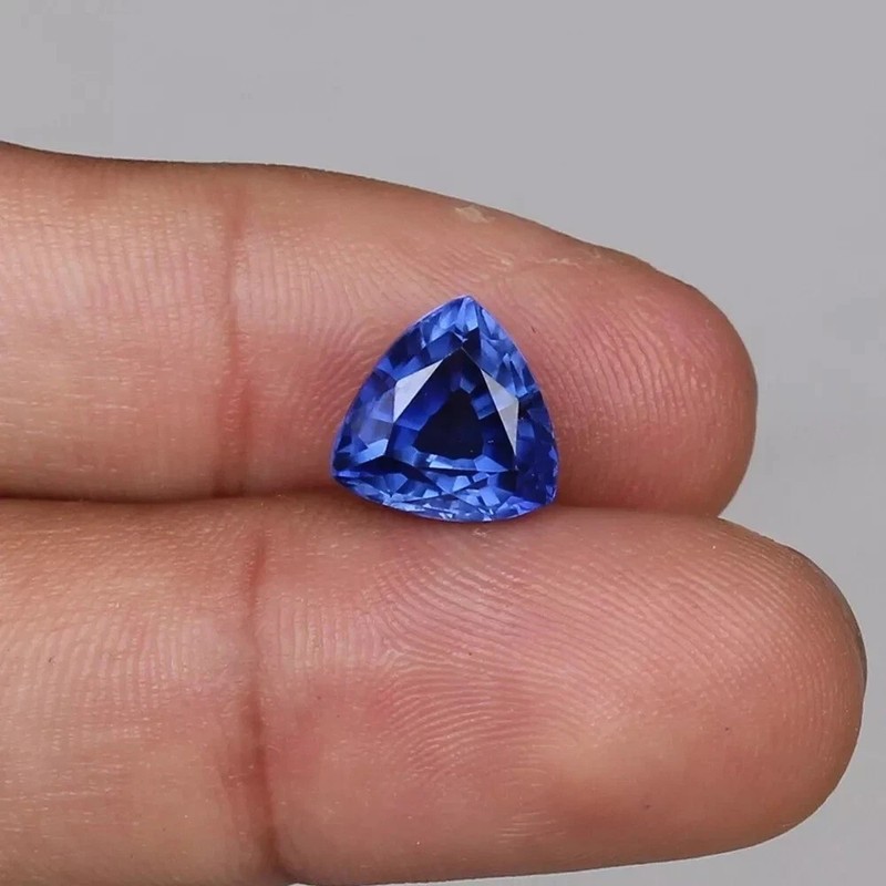 3.40 Ct. Blue Sapphire Ceylon Trillion Cut Precious RARE Loose Gemstone gallery